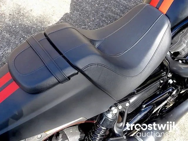 Harley-davidson (vrscdx) night rod special "guns n' roses" - afbeelding 8 van  35