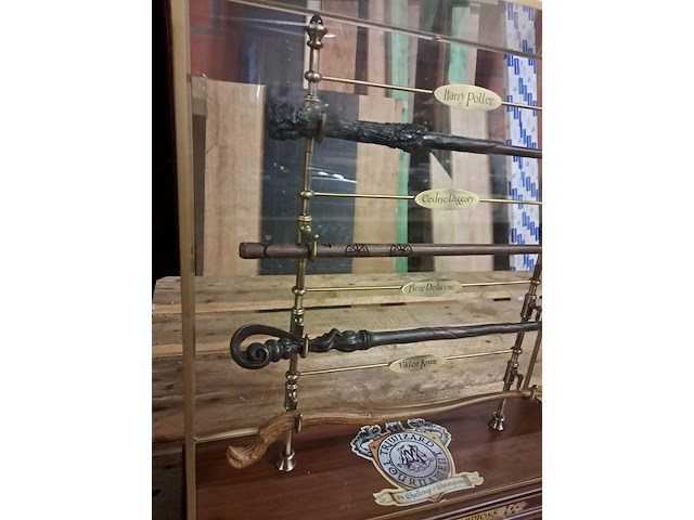 Harry potter collector item in kast - afbeelding 2 van  10