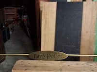 Harry potter collector item in kast - afbeelding 5 van  10