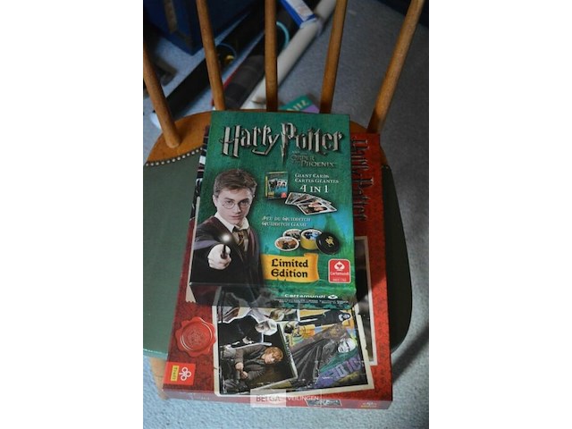 Harry potter speldoos en puzzel - afbeelding 1 van  3