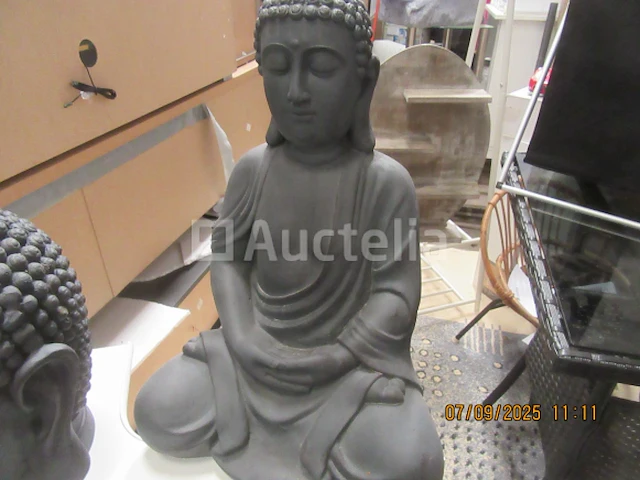 Hars tuin decoratie: godin - afbeelding 2 van  4