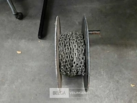Haspel met stalen ketting - afbeelding 1 van  2