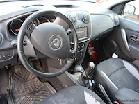 Hatchback dacia sandero stepway, diesel,1461cm³,66kw,1e inschr 09/2/15,uu15sdclc52232894, 132231km,co²-uitstoot 105g/km,euro5b,kentekenbewijs i+ii, gelijkvormigheidsattest,keuring tot 09/2/24, 1sleutel - afbeelding 3 van  19