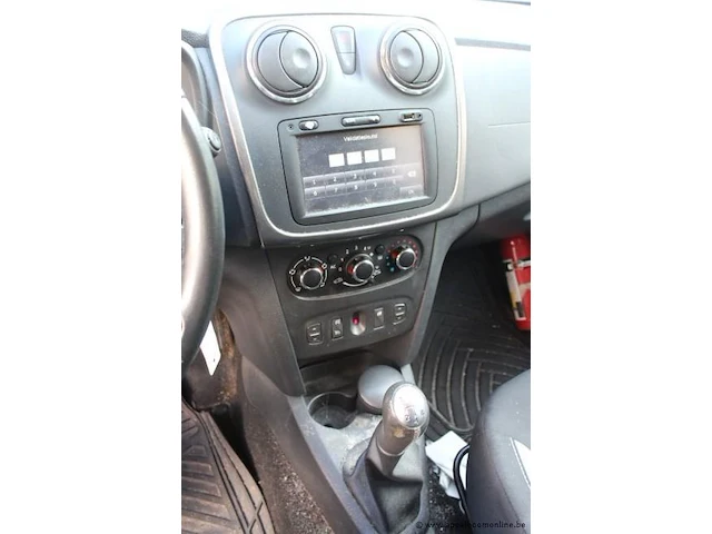 Hatchback dacia sandero stepway, diesel,1461cm³,66kw,1e inschr 09/2/15,uu15sdclc52232894, 132231km,co²-uitstoot 105g/km,euro5b,kentekenbewijs i+ii, gelijkvormigheidsattest,keuring tot 09/2/24, 1sleutel - afbeelding 4 van  19