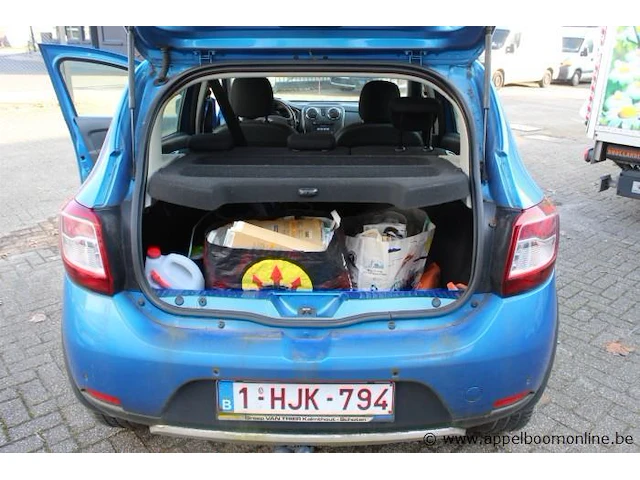 Hatchback dacia sandero stepway, diesel,1461cm³,66kw,1e inschr 09/2/15,uu15sdclc52232894, 132231km,co²-uitstoot 105g/km,euro5b,kentekenbewijs i+ii, gelijkvormigheidsattest,keuring tot 09/2/24, 1sleutel - afbeelding 8 van  19