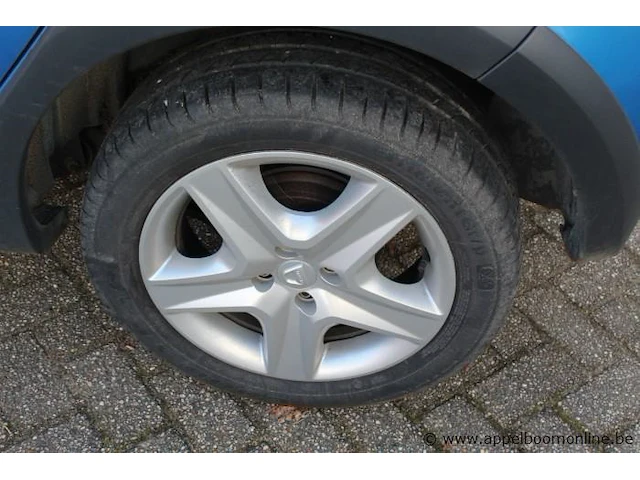 Hatchback dacia sandero stepway, diesel,1461cm³,66kw,1e inschr 09/2/15,uu15sdclc52232894, 132231km,co²-uitstoot 105g/km,euro5b,kentekenbewijs i+ii, gelijkvormigheidsattest,keuring tot 09/2/24, 1sleutel - afbeelding 18 van  19