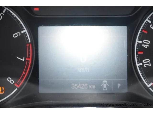 Hatchback opel corsa, benzine, 1398cm³,66kw, 1e inschr 10/12/15, w0l0xep68g4058729, 35426km, co²-uitstoot 139g/km, euro6b, kenteken i+ii, gelijkvormigheidsattest, keuring tot 10/12/23, 2sleutels - afbeelding 8 van  16