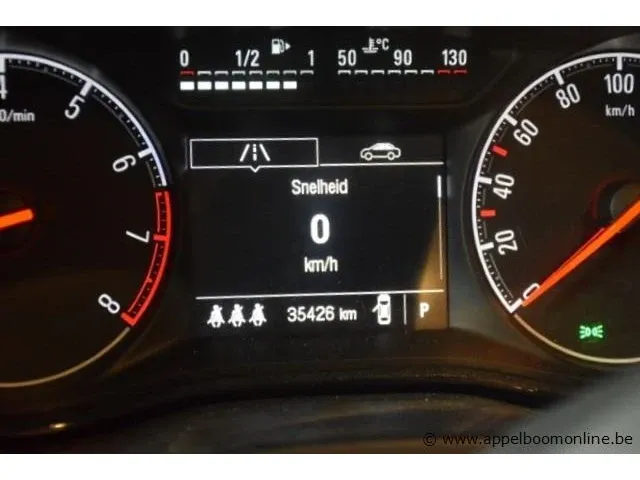 Hatchback opel corsa, benzine, 1398cm³,66kw, 1e inschr 10/12/15, w0l0xep68g4058729, 35426km, co²-uitstoot 139g/km, euro6b, kenteken i+ii, gelijkvormigheidsattest, keuring tot 10/12/23, 2sleutels - afbeelding 11 van  16