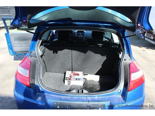 Hatchback renault megane,benzine,1598cm³,82kw, 1e inschr 28/6/08,vf1cm1r0h35868855, 194894km, co²-uitstoot ng, euro4, kenteken i (ii ontbreekt), gelijkvormigheidsattest, keuring tot 10/1/25, 1sleutel - afbeelding 8 van  21
