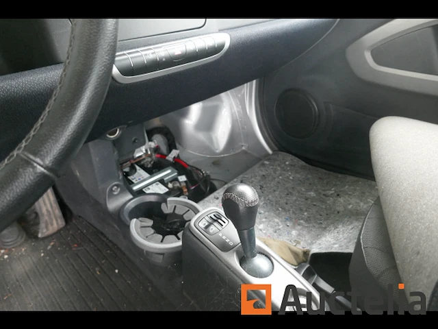 Hatchback smart 451e ( ongeval wagen |1-ksb-052 ) - afbeelding 7 van  11