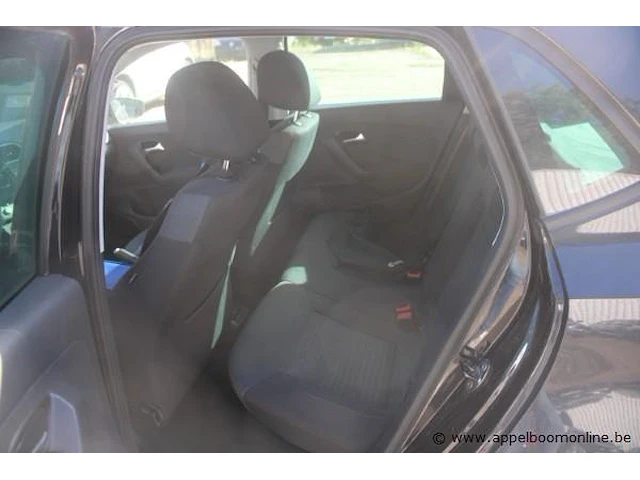Hatchback volkswagen polo, benzine, 1198cm³,51kw,1e inschr 13/4/14, wvwzzz6rzey229545, km-stand vlgs keuring dd 24/10/24: 111076km, co²-uitstoot ng, euro5b, kentekenbewijs i (ii ontbreekt), gelijkvormigheidsattest, keuring tot 24/10/25, 1sleutel - afbeelding 11 van  13