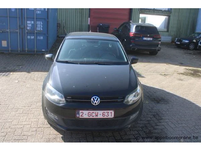 Hatchback volkswagen polo, benzine, 1198cm³,51kw,1e inschr 13/4/14, wvwzzz6rzey229545, km-stand vlgs keuring dd 24/10/24: 111076km, co²-uitstoot ng, euro5b, kentekenbewijs i (ii ontbreekt), gelijkvormigheidsattest, keuring tot 24/10/25, 1sleutel - afbeelding 2 van  13