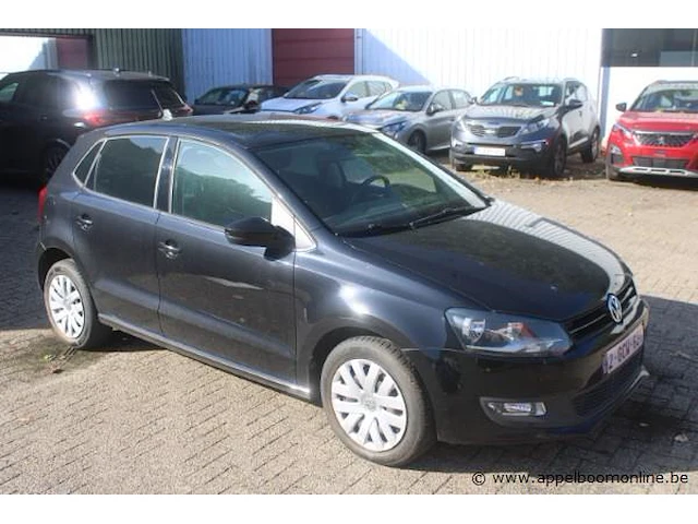 Hatchback volkswagen polo, benzine, 1198cm³,51kw,1e inschr 13/4/14, wvwzzz6rzey229545, km-stand vlgs keuring dd 24/10/24: 111076km, co²-uitstoot ng, euro5b, kentekenbewijs i (ii ontbreekt), gelijkvormigheidsattest, keuring tot 24/10/25, 1sleutel - afbeelding 3 van  13