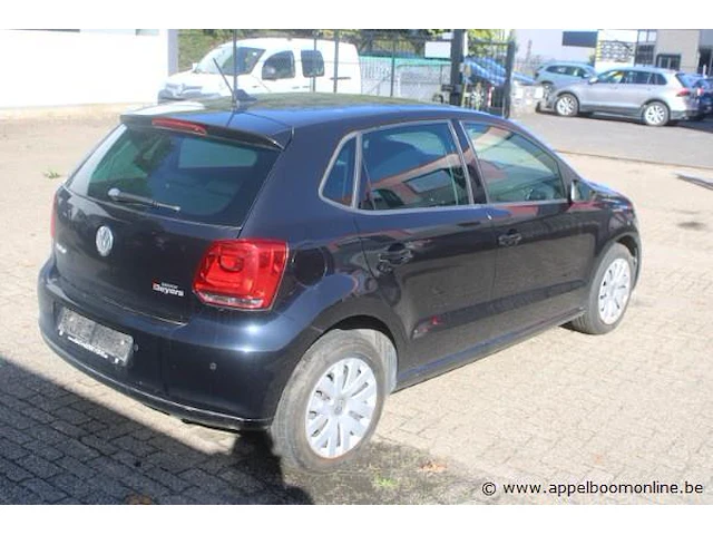 Hatchback volkswagen polo, benzine, 1198cm³,51kw,1e inschr 13/4/14, wvwzzz6rzey229545, km-stand vlgs keuring dd 24/10/24: 111076km, co²-uitstoot ng, euro5b, kentekenbewijs i (ii ontbreekt), gelijkvormigheidsattest, keuring tot 24/10/25, 1sleutel - afbeelding 5 van  13