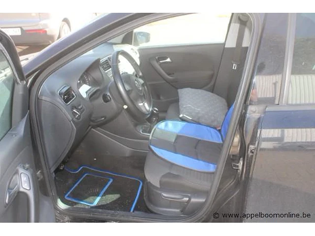 Hatchback volkswagen polo, benzine, 1198cm³,51kw,1e inschr 13/4/14, wvwzzz6rzey229545, km-stand vlgs keuring dd 24/10/24: 111076km, co²-uitstoot ng, euro5b, kentekenbewijs i (ii ontbreekt), gelijkvormigheidsattest, keuring tot 24/10/25, 1sleutel - afbeelding 9 van  13