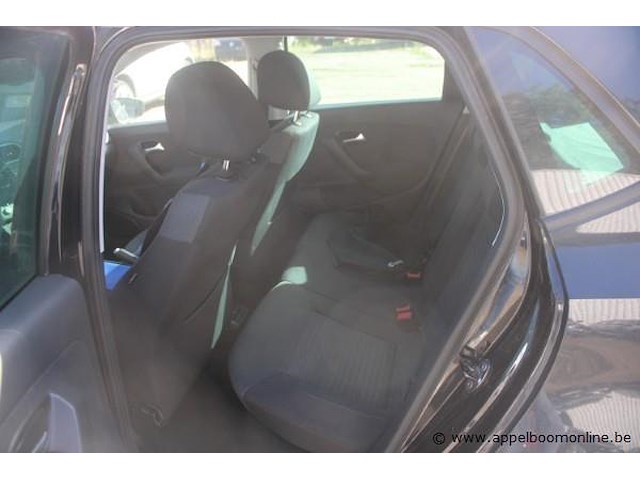 Hatchback volkswagen polo, benzine, 1198cm³,51kw,1e inschr 13/4/14, wvwzzz6rzey229545, km-stand vlgs keuring dd 24/10/24: 111076km, co²-uitstoot ng, euro5b, kentekenbewijs i (ii ontbreekt), gelijkvormigheidsattest, keuring tot 24/10/25, 1sleutel - afbeelding 3 van  13