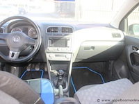 Hatchback volkswagen polo, benzine, 1198cm³,51kw,1e inschr 13/4/14, wvwzzz6rzey229545, km-stand vlgs keuring dd 24/10/24: 111076km, co²-uitstoot ng, euro5b, kentekenbewijs i (ii ontbreekt), gelijkvormigheidsattest, keuring tot 24/10/25, 1sleutel - afbeelding 4 van  13