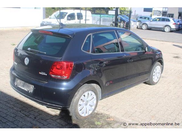 Hatchback volkswagen polo, benzine, 1198cm³,51kw,1e inschr 13/4/14, wvwzzz6rzey229545, km-stand vlgs keuring dd 24/10/24: 111076km, co²-uitstoot ng, euro5b, kentekenbewijs i (ii ontbreekt), gelijkvormigheidsattest, keuring tot 24/10/25, 1sleutel - afbeelding 9 van  13