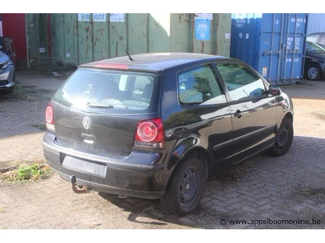 Hatchback volkswagen polo,benzine, 1390cm³,55kw,1e inschr 25/1/06,wvwzzz9nz6y162245, 187141km, co²-uitstoot ng, euro4, kenteken i+ii, gelijkvormigheidsattest, keuring na, 1sleutel - afbeelding 5 van  16