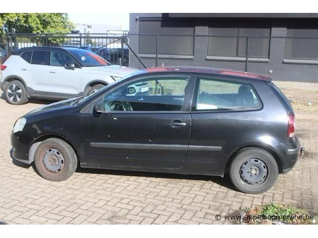 Hatchback volkswagen polo,benzine, 1390cm³,55kw,1e inschr 25/1/06,wvwzzz9nz6y162245, 187141km, co²-uitstoot ng, euro4, kenteken i+ii, gelijkvormigheidsattest, keuring na, 1sleutel - afbeelding 8 van  16