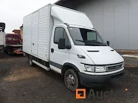 Hatchback vrachtwagen dhollandia iveco daily 50c35
