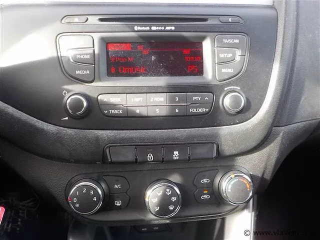 Hatchback - afbeelding 4 van  14