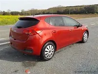 Hatchback - afbeelding 7 van  14