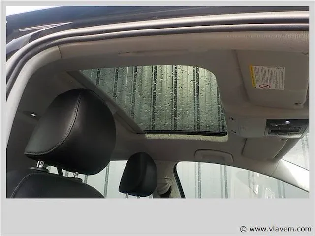 Hatchback - afbeelding 7 van  8
