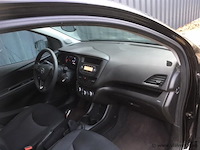 Hatchback - afbeelding 7 van  16