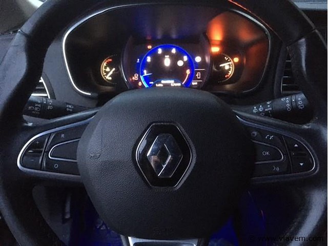 Hatchback - afbeelding 9 van  32