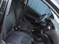 Hatchback - afbeelding 6 van  16