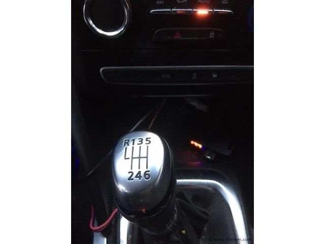 Hatchback - afbeelding 16 van  32