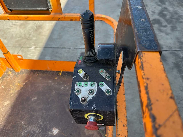 Haulotte - 2007 - compact 12 - elektrische schaarlift - afbeelding 3 van  27
