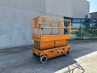 Haulotte - 2007 - compact 12 - elektrische schaarlift - afbeelding 1 van  27