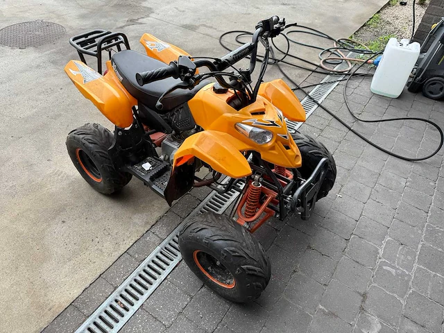 Hb - atv 125 e - quad - afbeelding 1 van  6