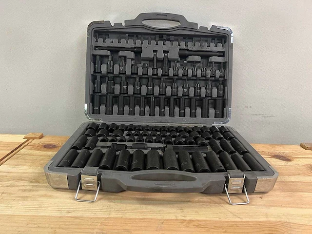 Hbm 119 delige professionele krachtdoppenset metrische en inch maten - afbeelding 1 van  4