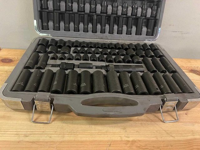 Hbm 119 delige professionele krachtdoppenset metrische en inch maten - afbeelding 4 van  4