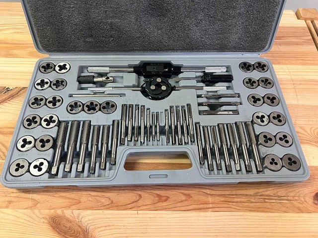 Hbm machines - hbm 60-delige tap- en snijset - afbeelding 4 van  4