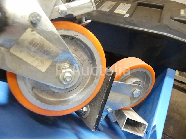 Hbm machines benzine kruiwagen 10047 - afbeelding 9 van  10