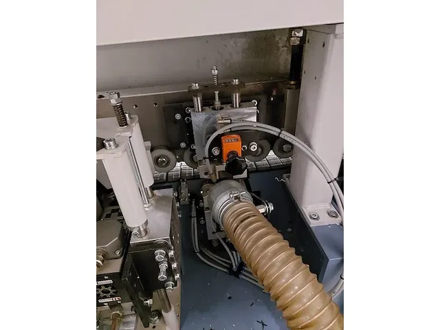 Hebrock top 3001 f kantenaanlijmmachine - afbeelding 6 van  12