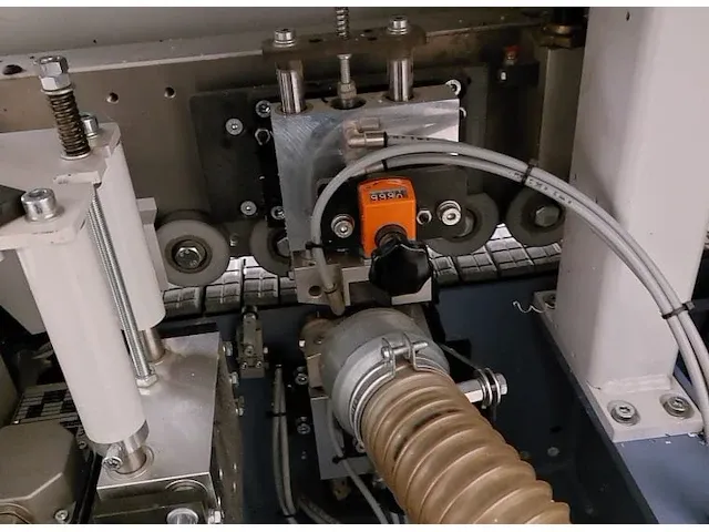 Hebrock top 3001 f kantenaanlijmmachine - afbeelding 3 van  9