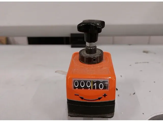 Hebrock top 3001 f kantenaanlijmmachine - afbeelding 8 van  9