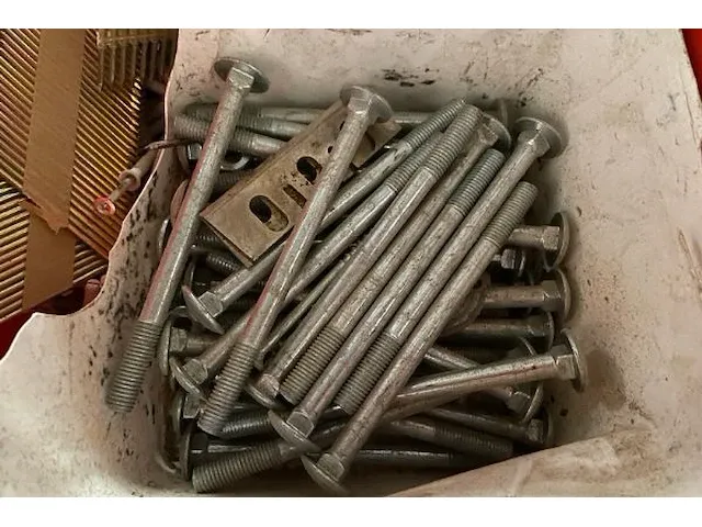 Hechtingsmateriaal - afbeelding 5 van  7