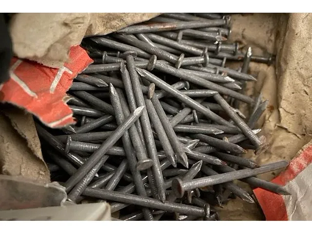 Hechtingsmateriaal - afbeelding 7 van  7