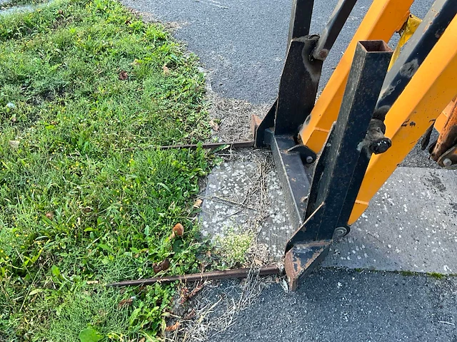 Hef- of kantelarm voor tractor/werktuig - afbeelding 2 van  10