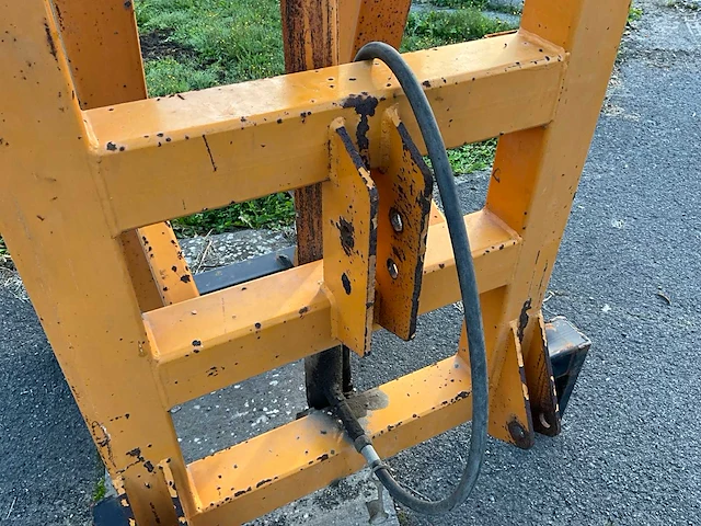 Hef- of kantelarm voor tractor/werktuig - afbeelding 8 van  10