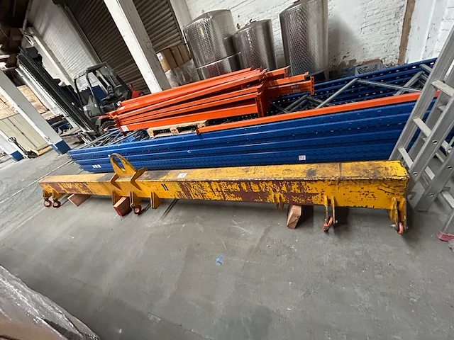 Hefbalk 7 ton - afbeelding 1 van  5