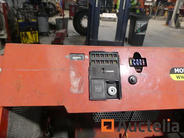 Heftruck aan boord palfinger crayler b214 m - afbeelding 8 van  29