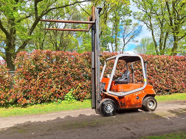 Heftruck bt c4d400e diesel 4000kg 2006 - afbeelding 1 van  1