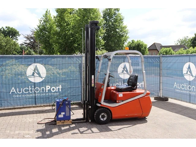 Heftruck bt cbe 15t elektrisch 1500kg 2005 - afbeelding 1 van  1